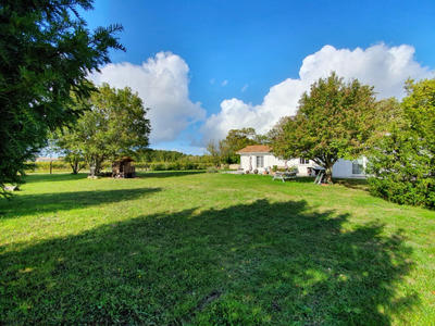 Maison - 122 m² - 5 pièces