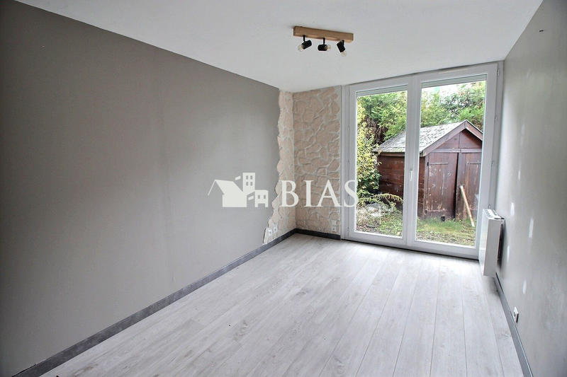 Maison - 88 m² - 4 pièces