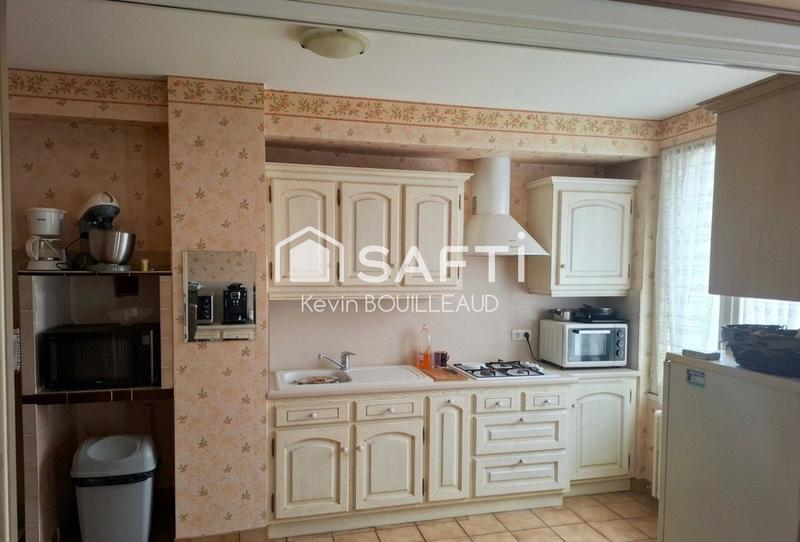 Maison - 140 m² - 5 pièces