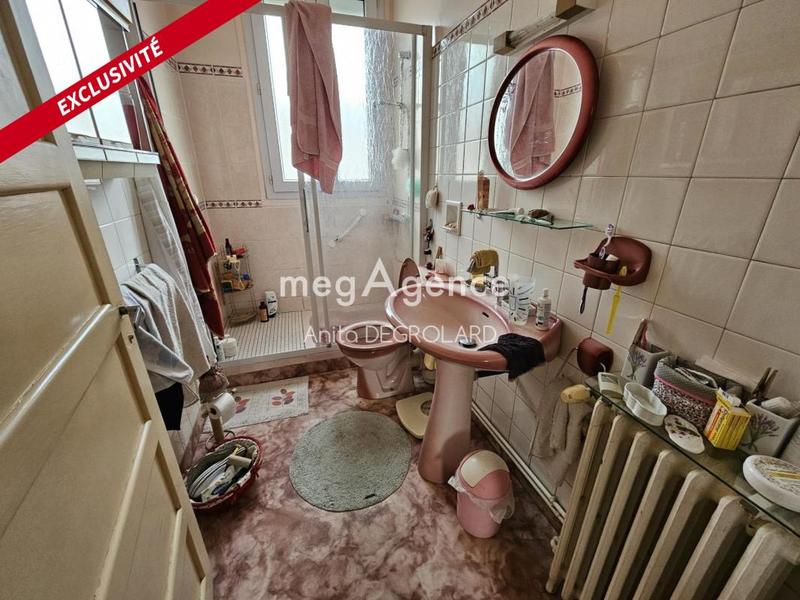 Maison - 107 m² - 6 pièces