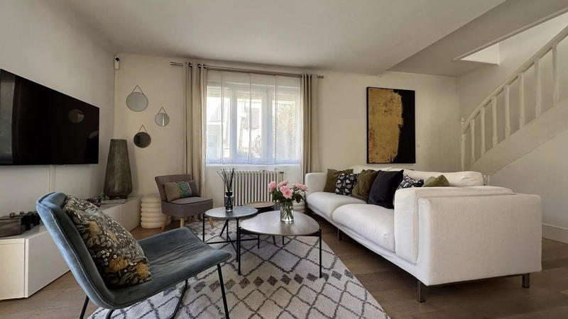 Maison - 135 m² - 7 pièces