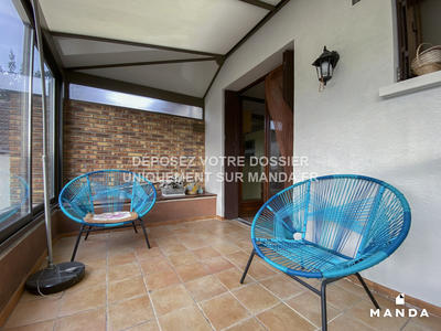 Chambre - 12 m² - 8 pièces