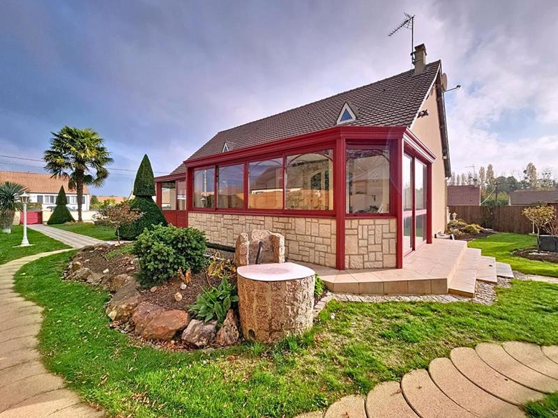 Maison - 206 m² - 9 pièces