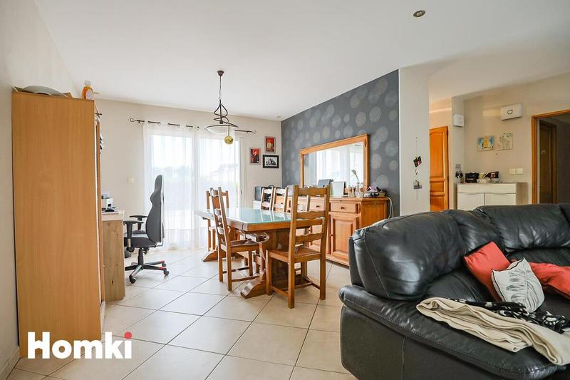 Maison - 200 m² - 4 pièces