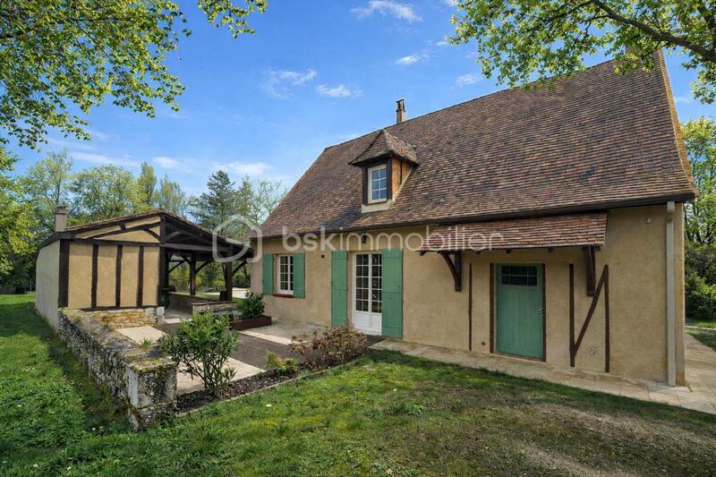 Maison - 209 m² - 7 pièces