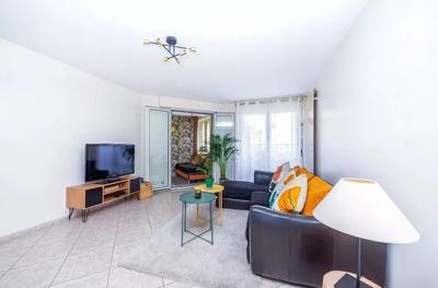 Appartement - 83 m² - 5 pièces