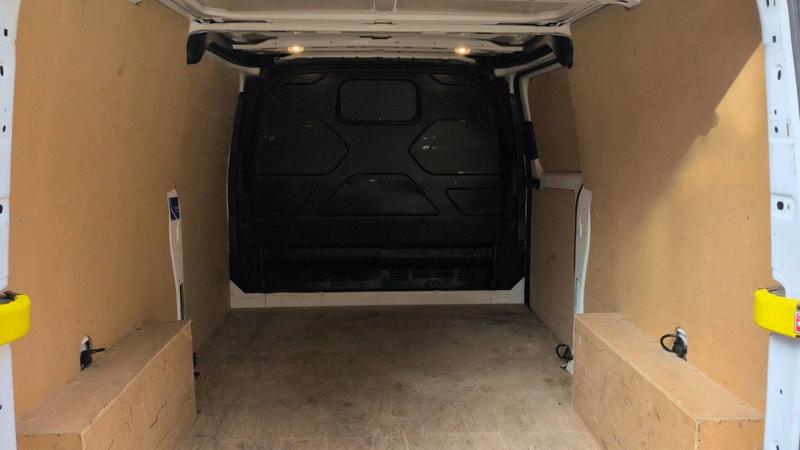 Ford Transit Custom Fourgon Vu L2h1 2.0 TDCi 130 Trend Business
