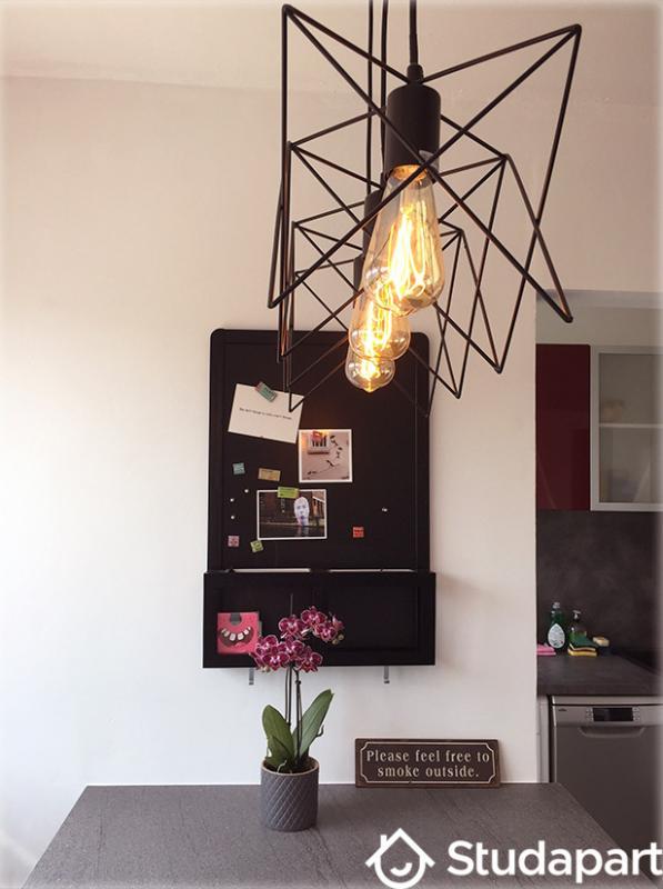 Chambre - 10 m² - 1 pièce