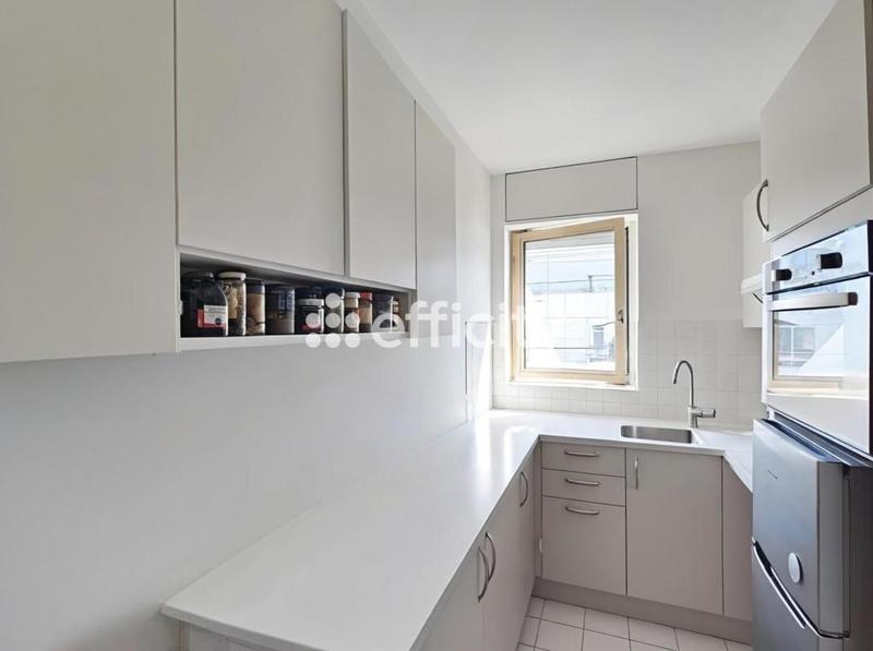 Appartement - 60 m² - 2 pièces