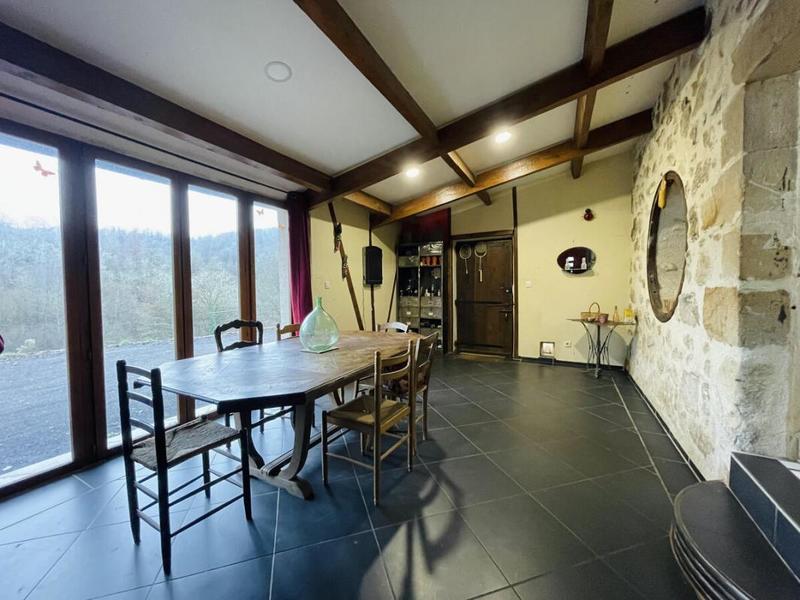 Villa - 111 m² - 4 pièces