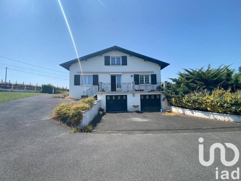 Maison - 150 m² - 7 pièces