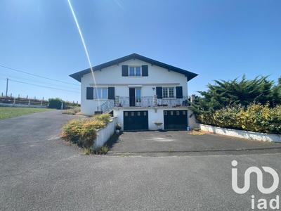 Maison - 150 m² - 7 pièces