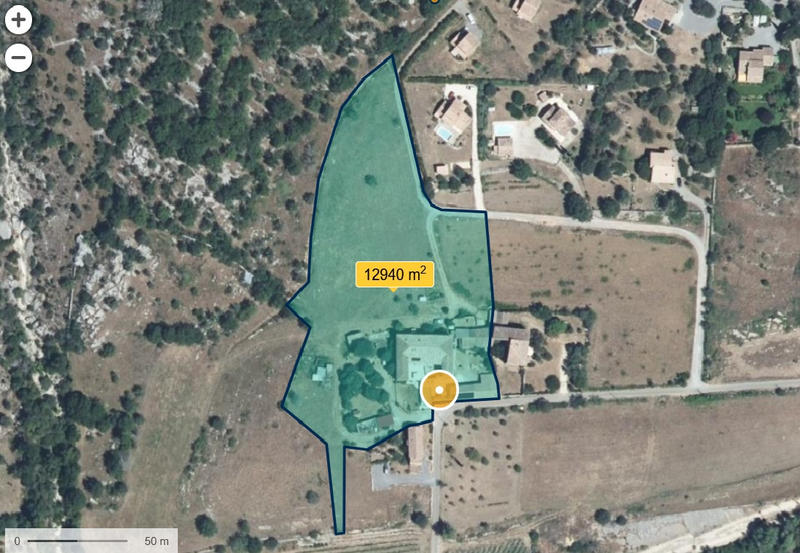 Mas - 400 m² - 20 pièces