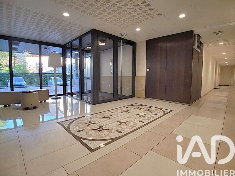 Appartement - 95 m² - 4 pièces