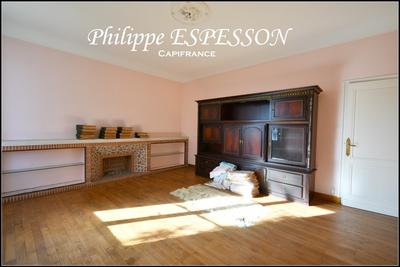 Maison - 356 m² - 15 pièces