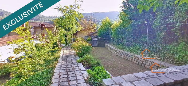 Maison - 140 m² - 5 pièces