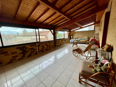 Maison - 185 m² - 6 pièces