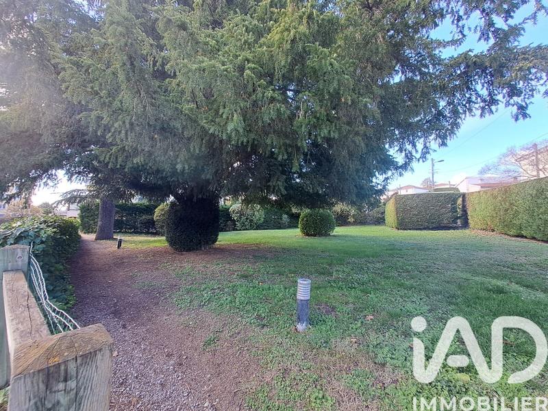 Appartement - 90 m² - 3 pièces