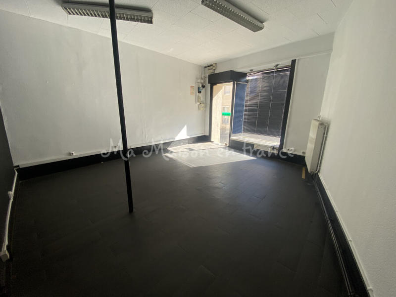 Immeuble - 200 m² - 12 pièces