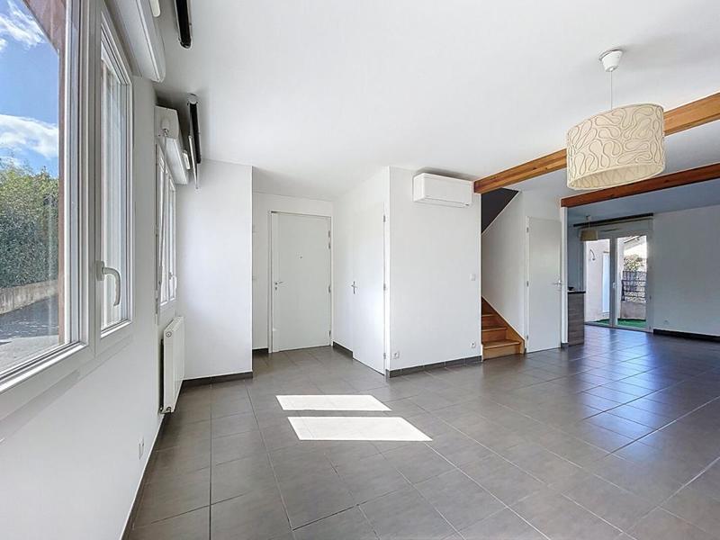 Maison - 87 m² - 4 pièces