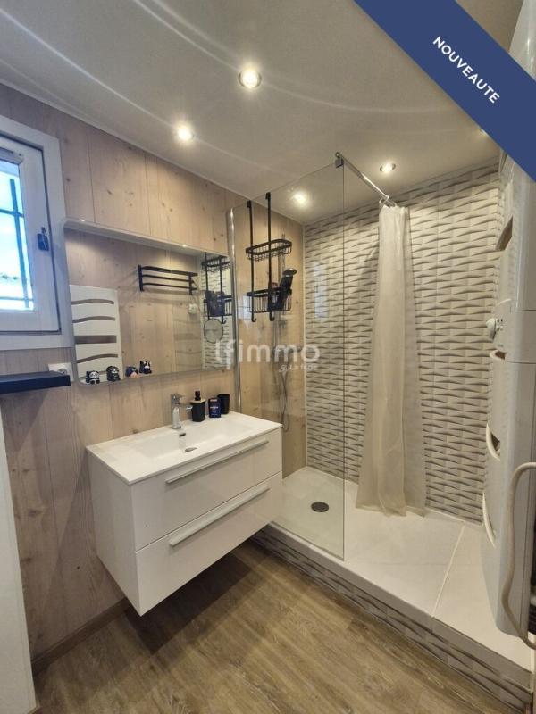 Maison - 121 m² - 6 pièces