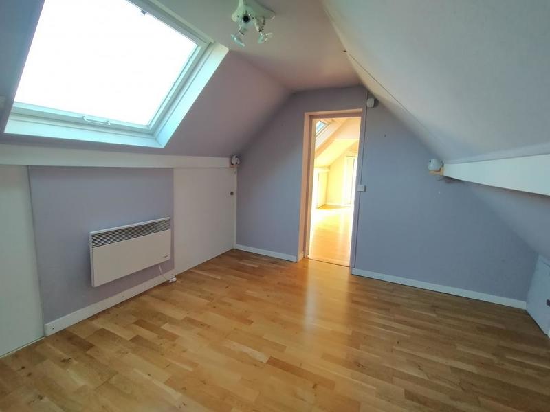 Maison - 90 m² - 3 pièces