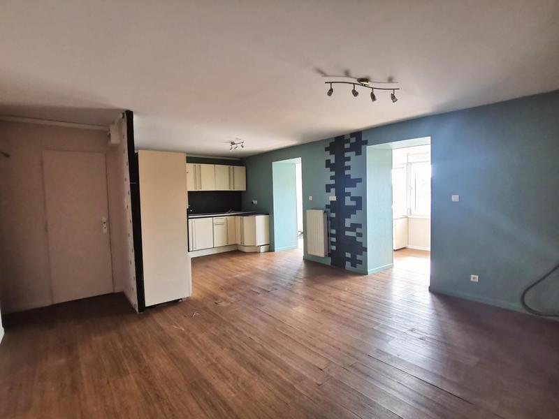 Appartement - 104 m² - 5 pièces