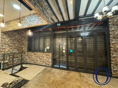 Local commercial - 90 m²