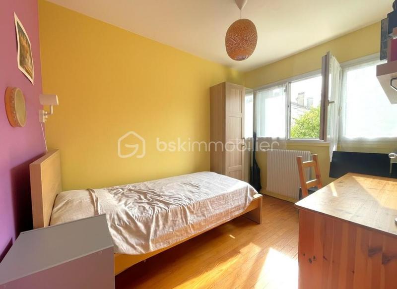 Maison - 98 m² - 6 pièces