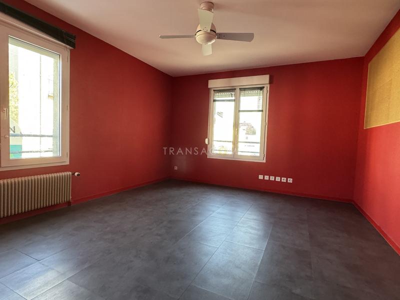 Bureau - 280 m² - 2 pièces