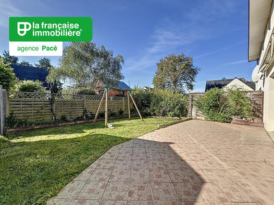 Maison - 93 m² - 5 pièces