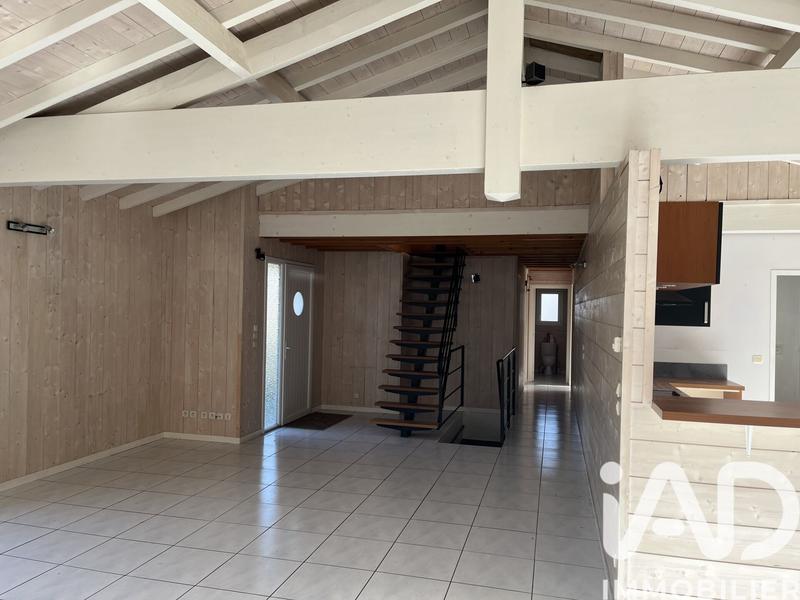 Maison - 147 m² - 5 pièces