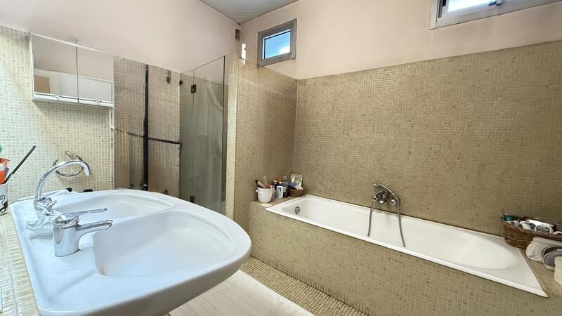 Appartement - 213 m² - 7 pièces