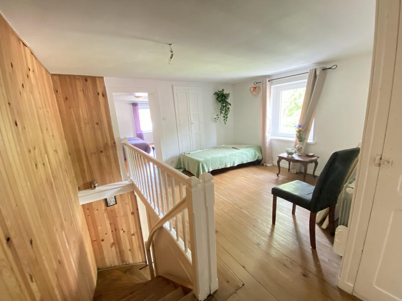 Maison - 83 m² - 6 pièces