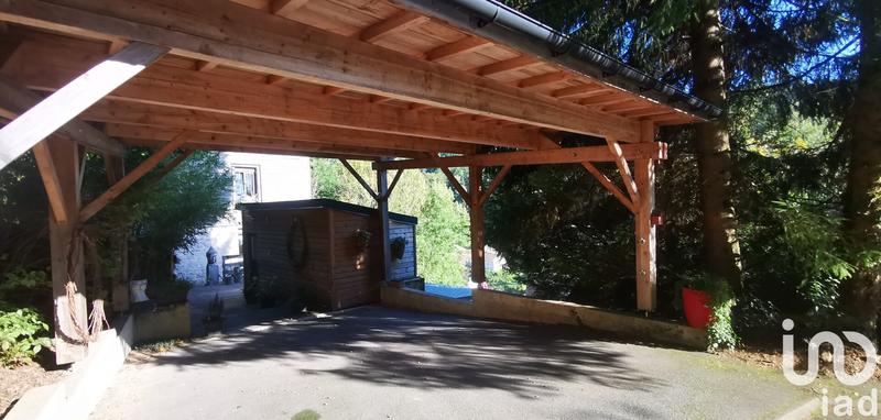 Maison - 200 m² - 7 pièces