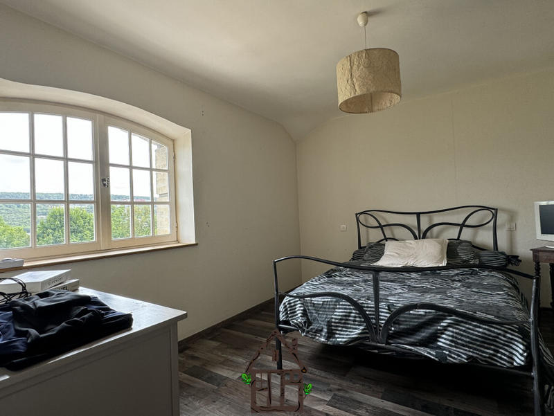 Maison - 153 m² - 8 pièces