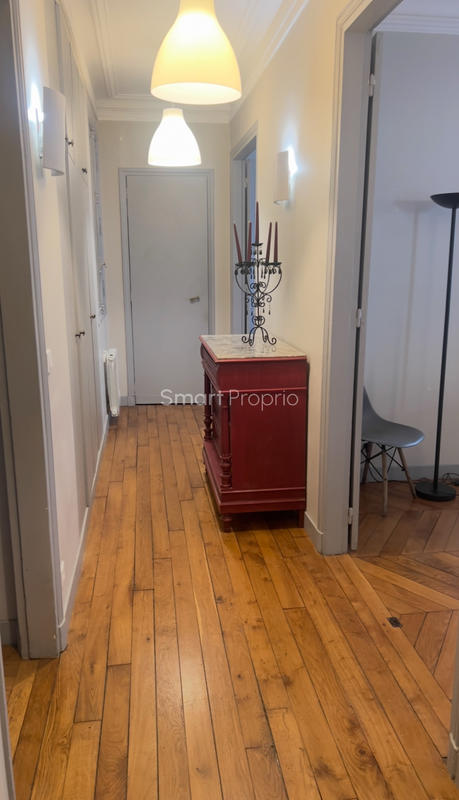 Appartement - 72 m² - 2 pièces