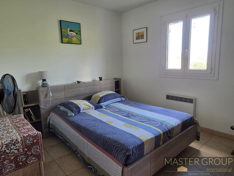 Villa - 217 m² - 5 pièces