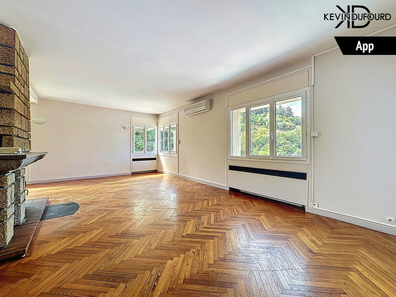 Immeuble - 390 m² - 10 pièces