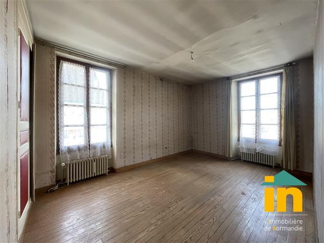 Maison de ville - 105 m² - 4 pièces