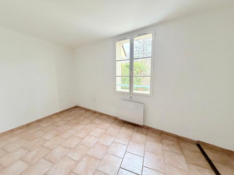 Studio - 25 m² - 1 pièce