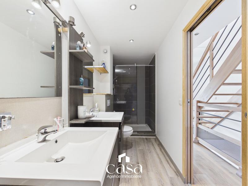 Maison - 92 m² - 5 pièces