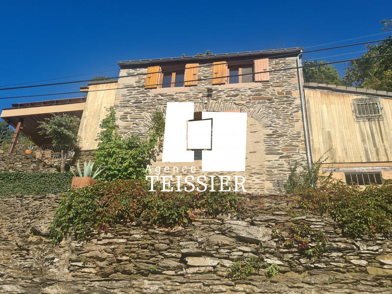 Maison - 111 m² - 5 pièces