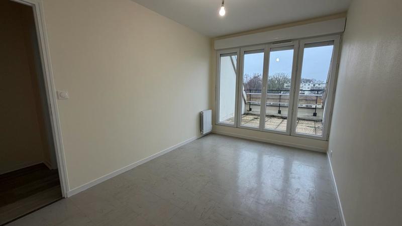 Appartement - 95 m² - 4 pièces