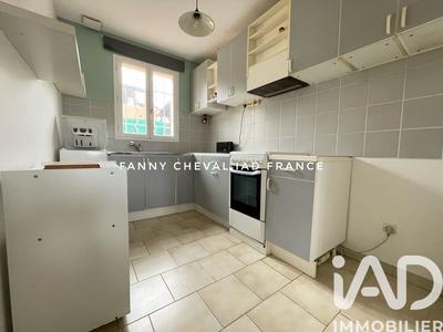 Maison - 77 m² - 4 pièces