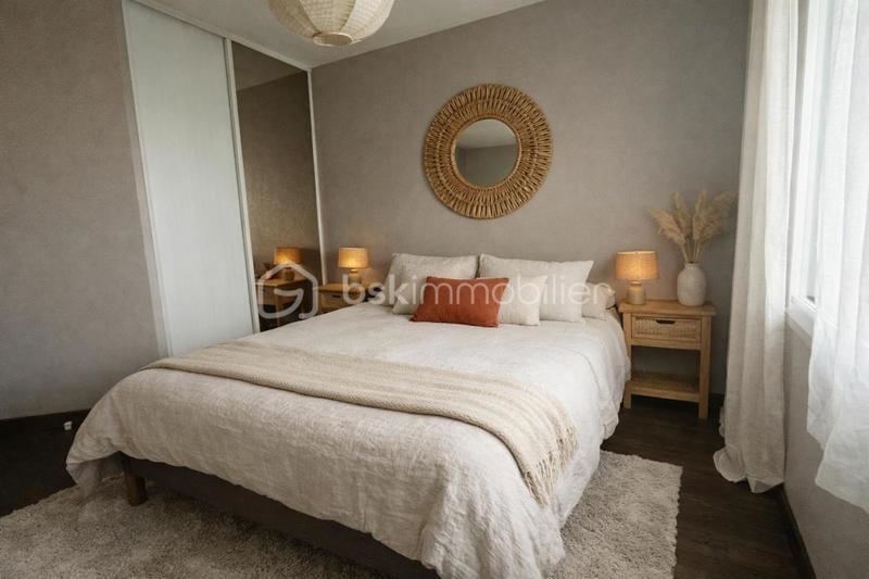 Maison traditionnelle - 97 m² - 5 pièces