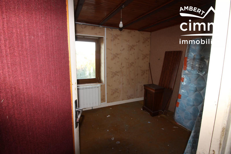 Maison - 110 m² - 10 pièces