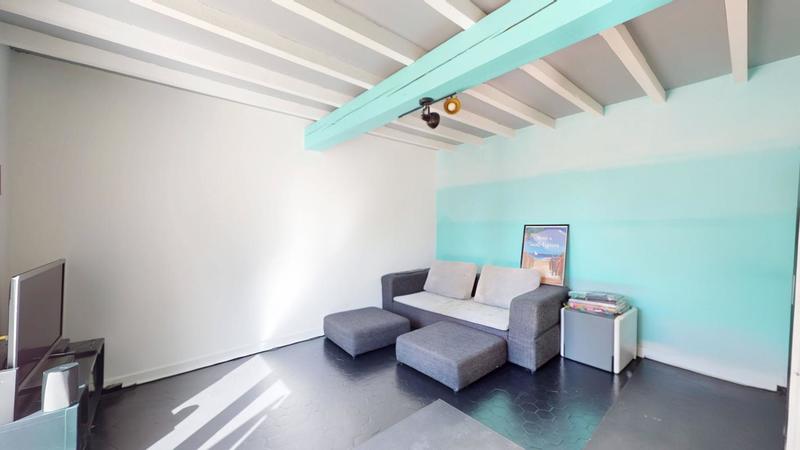 Maison - 249 m² - 6 pièces