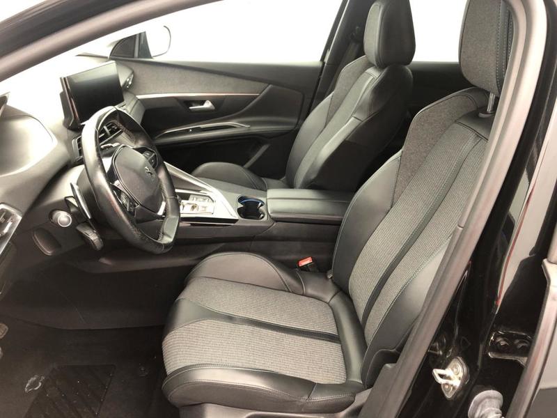 Peugeot 3008 Puretech 130ch s&amp;S Eat8 Allure Pack