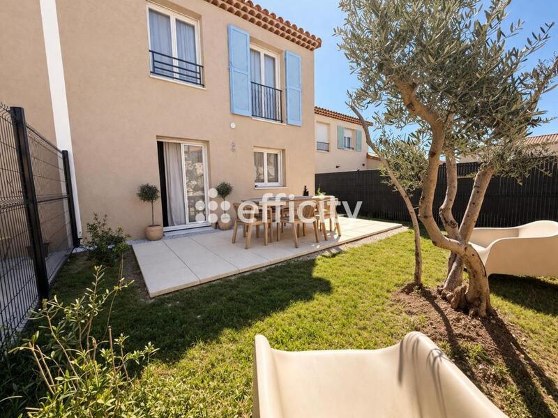 Maison - 85 m² - 4 pièces